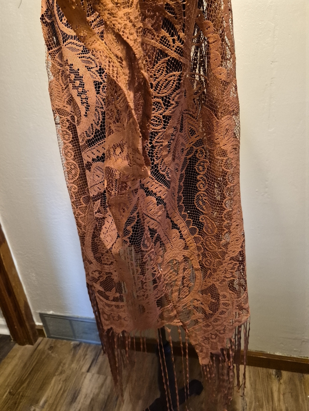 Emerette Boho Rust Orange Fringe Kimono Medium Festival Hippie - Picture 3 of 5